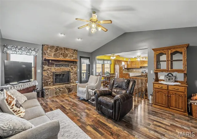 Photo 5 of Single family home for sale at 3773 Blocks Branch Rd, Owensville, MO 65066 | MLS# MIS26055625 | Listing updated on 2026-08-28