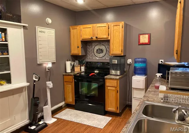 Photo 3 of Multi family home for sale at 604 Jefferson Ave, Cape Girardeau, MO 63703 | MLS# MIS26055631 | Listing updated on 2026-08-28