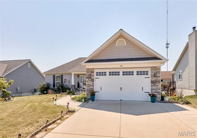Photo 3 of Single family home for sale at 108 Quail Creek Dr, Wright City, MO 63390 | MLS# MIS26055640 | Listing updated on 2026-09-20