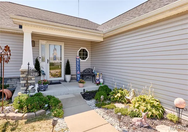 Photo 3 of Single family home for sale at 108 Quail Creek Dr, Wright City, MO 63390 | MLS# MIS26055640 | Listing updated on 2026-09-20