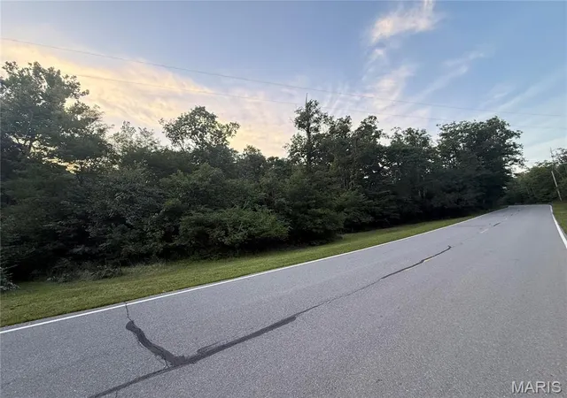 Photo 1 of Land for sale at 3Ac Pinckney St, Warrenton, MO 63383 | MLS# MIS26055642 | Listing updated on 2026-08-28