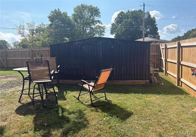 4th image of 1106 W Acuff St, Salem, MO 65560 | MLS# MIS26055654