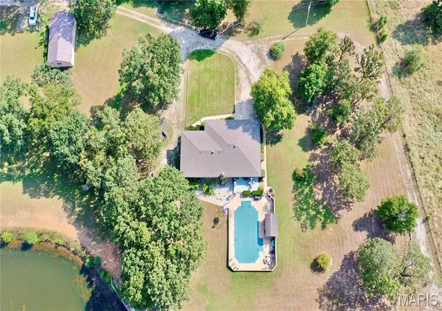Photo 2 of Single family home for sale at 319 County Rd 2270, Salem, MO 65560 | MLS# MIS26055657 | Listing updated on 2026-09-03
