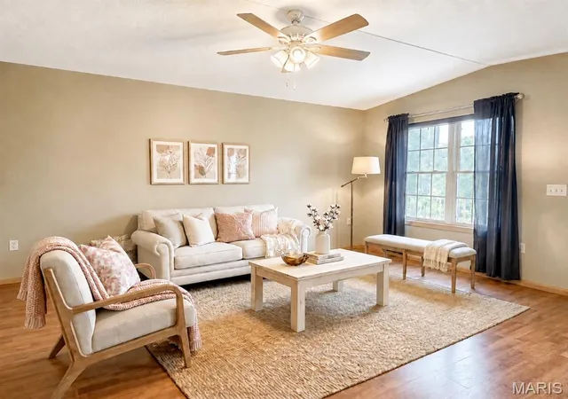 Photo 4 of Sale Pending at 9928 Aldantay Ct, Lebanon, IL 62254 | MLS# MIS26055664 | Listing updated on 2026-09-01