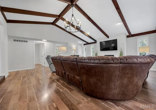 Photo 4 of Single family home for sale at 2 Bridal Oak Ct, O'fallon, MO 63366 | MLS# MIS26055678 | Listing updated on 2026-09-06