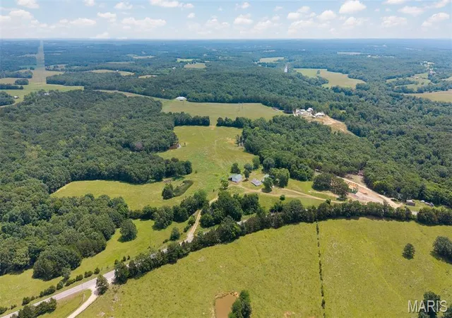 3rd image of 30017 Jeffries Rd, Richland, MO 65556 | MLS# MIS26055704