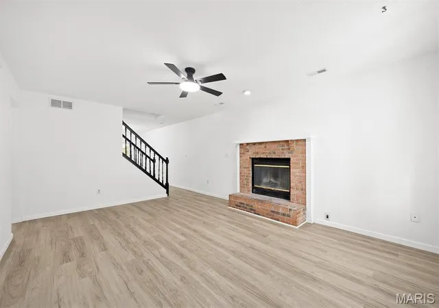 Photo 3 of Townhouse for sale at 1942 Stingray Ct, Belleville, IL 62221 | MLS# MIS26055706 | Listing updated on 2026-10-01