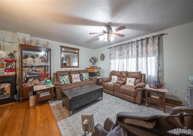 Photo 3 of Single family home for sale at 14675 Toledo Ln, Saint Robert, MO 65584 | MLS# MIS26055709 | Listing updated on 2026-10-30
