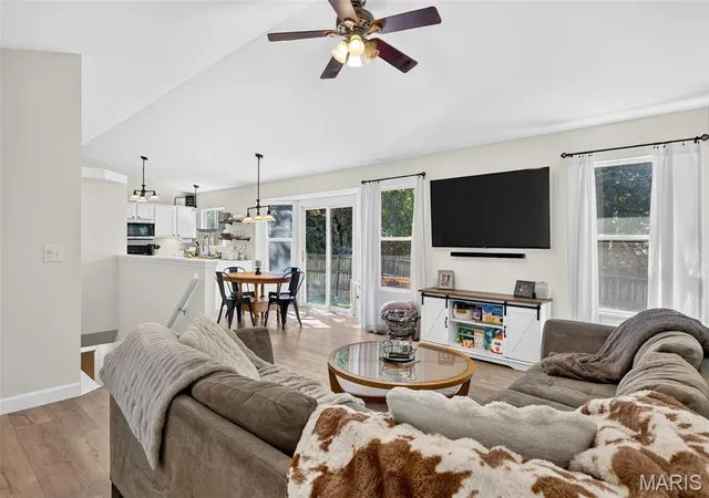 Photo 3 of Single family home for sale at 206 Geranium Dr, O Fallon, MO 63366 | MLS# MIS26055720 | Listing updated on 2026-09-15