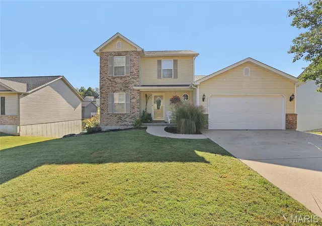 Photo 1 of Single family home for sale at 240 S Ridge Ct, Union, MO 63084 | MLS# MIS26055745 | Listing updated on 2026-10-09