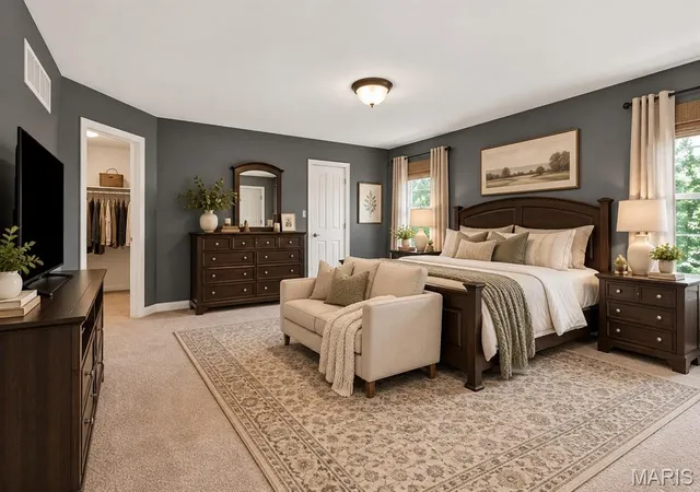Photo 3 of Single family home for sale at 634 Creek Bnd Dr, Lake Saint Louis, MO 63367 | MLS# MIS26055748 | Listing updated on 2026-10-20