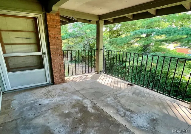 Photo 3 of Condo for sale at 8732 Santa Bella Dr #F, Hazelwood, MO 63042 | MLS# MIS26055749 | Listing updated on 2026-09-14