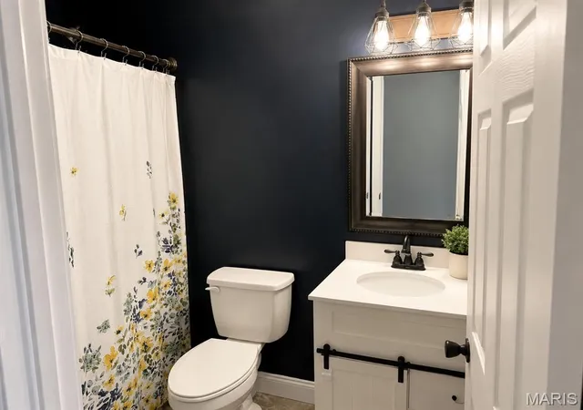 Photo 4 of Sale Pending at 405 Ackerman Pl, Troy, IL 62294 | MLS# MIS26055755 | Listing updated on 2026-09-06