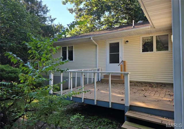 Photo 2 of Single family home for sale at 606 Greentree Rd, Rolla, MO 65401 | MLS# MIS26055756 | Listing updated on 2026-10-07