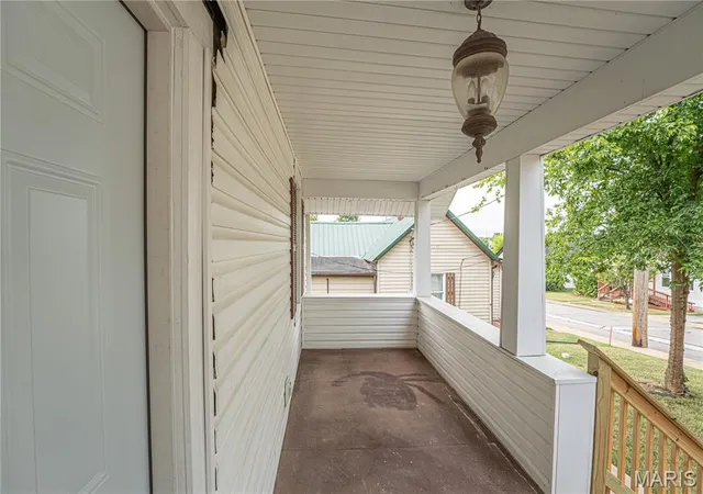 Photo 3 of Single family home for sale at 212 N Adams St, Festus, MO 63028 | MLS# MIS26055768 | Listing updated on 2026-09-12