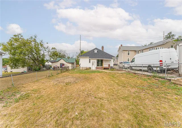 Photo 4 of Single family home for sale at 212 N Adams St, Festus, MO 63028 | MLS# MIS26055768 | Listing updated on 2026-09-12