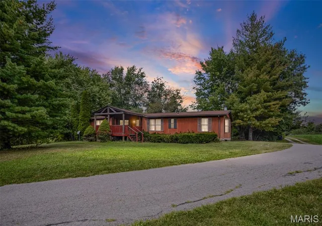 Photo 1 of Manufactured home for sale at 24384 State Hwy 3, Dow, IL 62022 | MLS# MIS26055771 | Listing updated on 2026-09-05