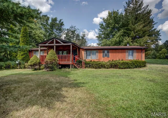 Photo 4 of Manufactured home for sale at 24384 State Hwy 3, Dow, IL 62022 | MLS# MIS26055771 | Listing updated on 2026-09-05