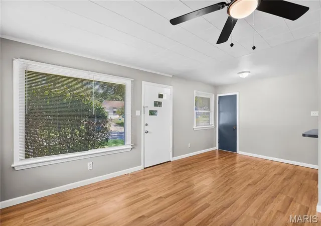 Photo 3 of Single family home for sale at 8 Wescott Dr, Florissant, MO 63031 | MLS# MIS26055795 | Listing updated on 2026-09-07