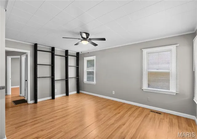 Photo 4 of Single family home for sale at 8 Wescott Dr, Florissant, MO 63031 | MLS# MIS26055795 | Listing updated on 2026-09-07