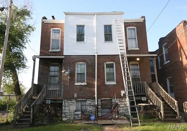 Photo 2 of Multi family home for sale at 4744 Kensington Pl, St Louis, MO 63108 | MLS# MIS26055813 | Listing updated on 2026-09-02