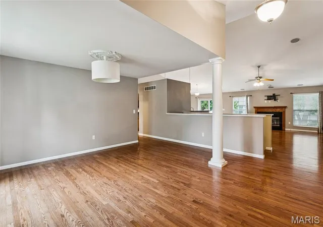 Photo 3 of Single family home for sale at 964 Prairie Xing, O'fallon, IL 62269 | MLS# MIS26055814 | Listing updated on 2026-09-24