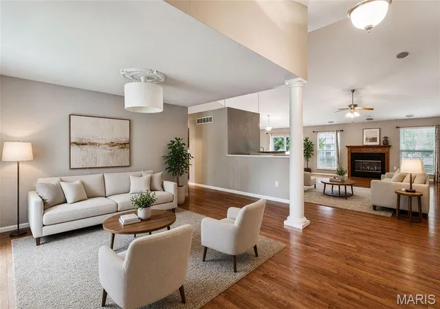 Photo 4 of Single family home for sale at 964 Prairie Xing, O'fallon, IL 62269 | MLS# MIS26055814 | Listing updated on 2026-09-24