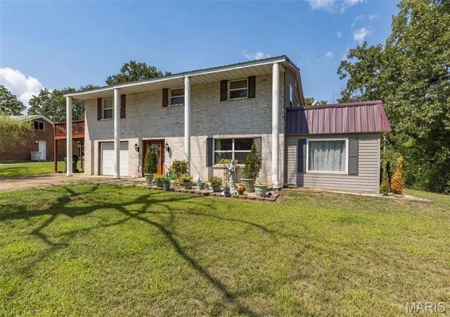 Photo 1 of Single family home for sale at 1649 Saint Francois Rd, Bonne Terre, MO 63628 | MLS# MIS26055818 | Listing updated on 2026-10-01