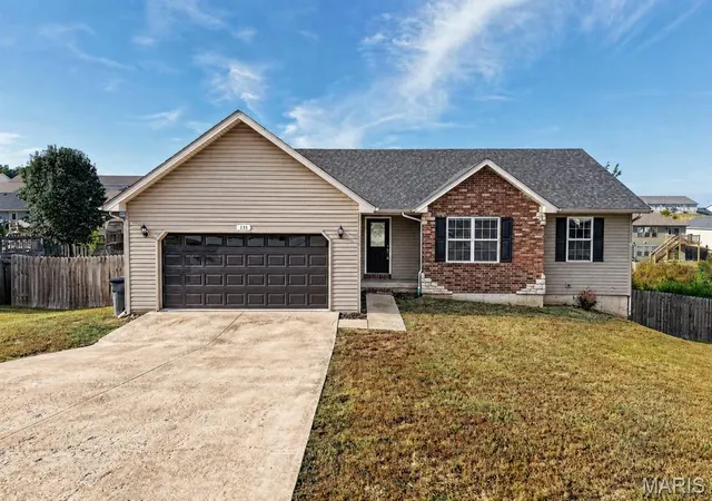 1st image of 135 Lyle Curtis Cir, Waynesville, MO 65583 | MLS# MIS26055824
