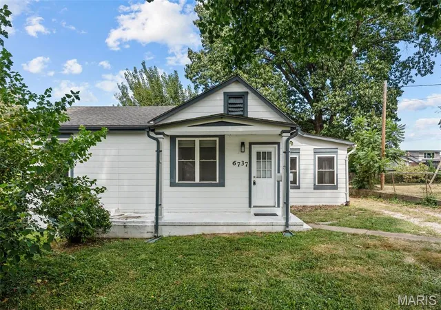 Photo 1 of Single family home for sale at 6737 Fyler Ave, Saint Louis, MO 63139 | MLS# MIS26055826 | Listing updated on 2026-09-13