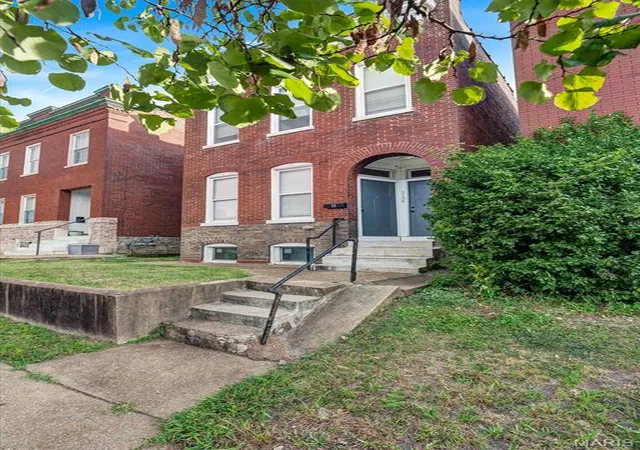 Photo 3 of Multi family home for sale at 3104 Wyoming St, Saint Louis, MO 63118 | MLS# MIS26055829 | Listing updated on 2026-08-31
