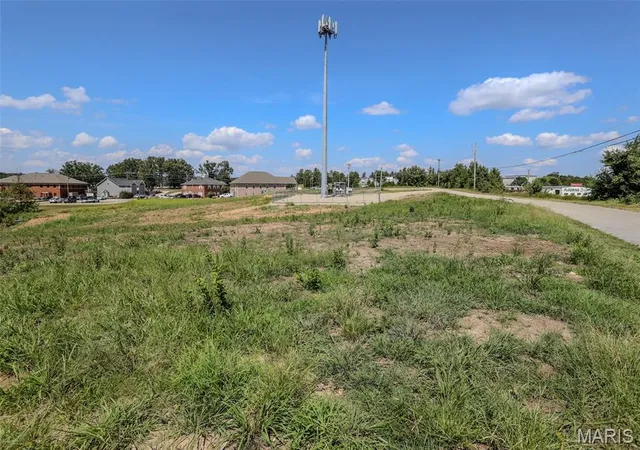 Photo 4 of Land for sale at 1017 Ridge Ave, Poplar Bluff, MO 63901 | MLS# MIS26055834 | Listing updated on 2026-09-01