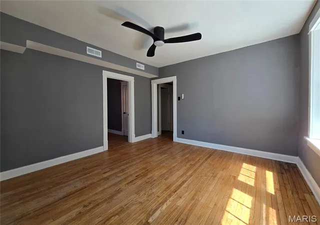 Photo 2 of Multi family home for sale at 3915 Miami St, St Louis, MO 63116 | MLS# MIS26055861 | Listing updated on 2026-08-29