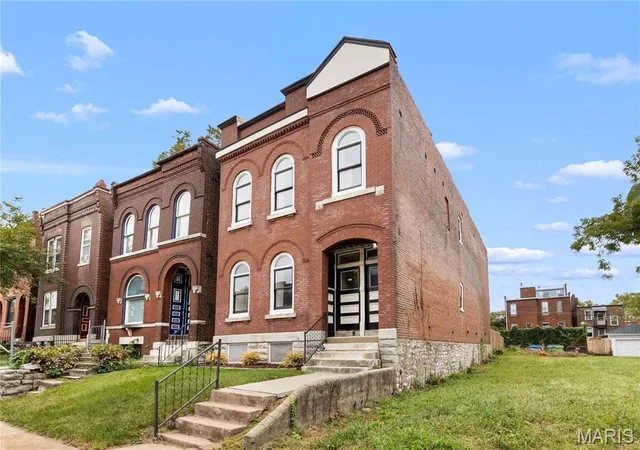 Photo 1 of Single family home for sale at 2628 Allen Ave, St Louis, MO 63104 | MLS# MIS26055865 | Listing updated on 2026-09-24