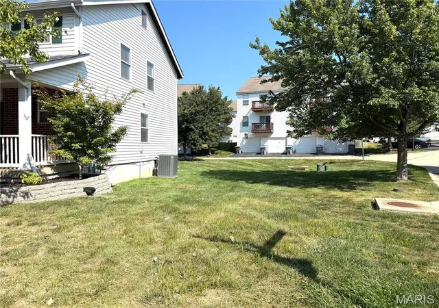 Photo 2 of Single family home for sale at 594 Timber Crk Trl, O'fallon, MO 63368 | MLS# MIS26055868 | Listing updated on 2026-09-07