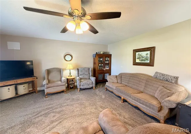 Photo 3 of Sale Pending at 1502 N Elson St, Kirksville, MO 63501 | MLS# MIS26055869 | Listing updated on 2026-09-28