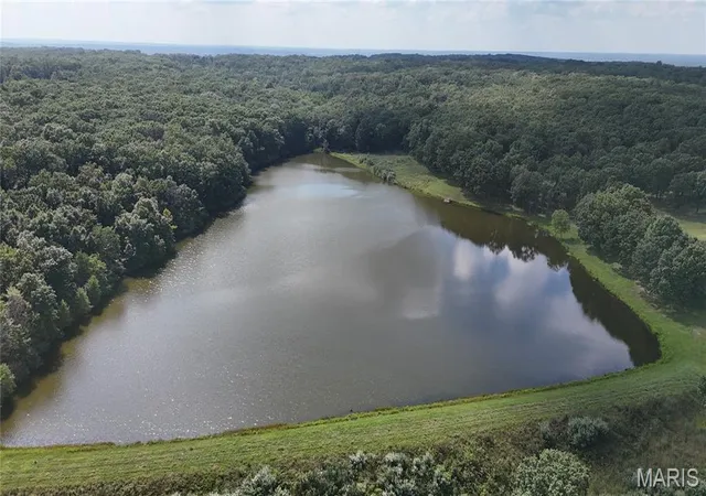 3rd image of 20025 Hwy 42, Belle, MO 65013 | MLS# MIS26055884