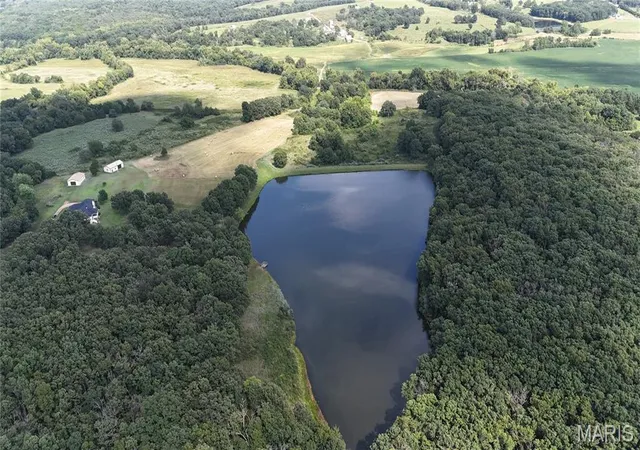 4th image of 20025 Hwy 42, Belle, MO 65013 | MLS# MIS26055884