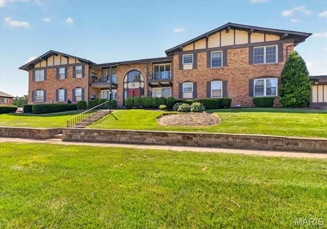 Photo 1 of Condo for sale at 11999 Villa Dorado Dr #F, Unincorporated, MO 63146 | MLS# MIS26055897 | Listing updated on 2026-09-01