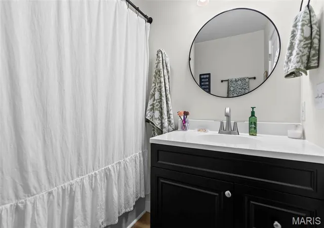 Photo 4 of Single family home for sale at 702 N Franklin St, Litchfield, IL 62056 | MLS# MIS26055898 | Listing updated on 2026-09-02