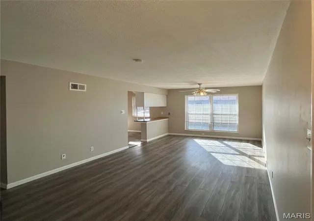 Photo 3 of Condo for sale at 3159 Carefree Ln #H, Florissant, MO 63033 | MLS# MIS26055909 | Listing updated on 2026-08-30