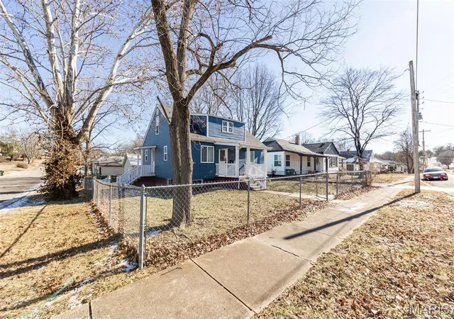 Photo 2 of Single family home for sale at 100 S Elm, Rolla, MO 65401 | MLS# MIS26055918 | Listing updated on 2026-09-14