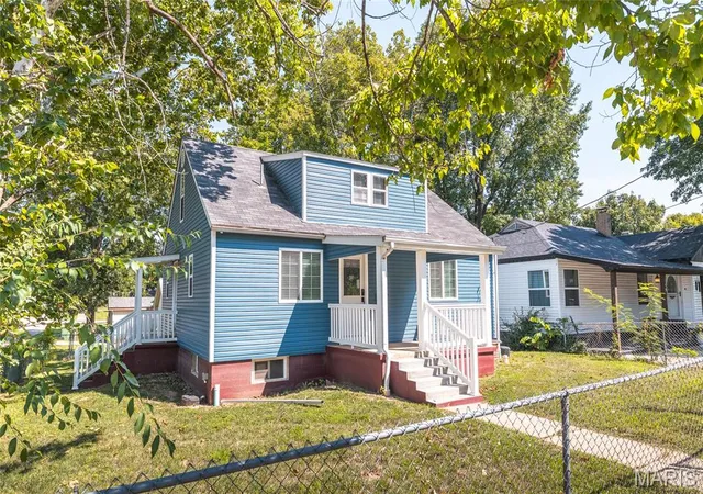 Photo 3 of Single family home for sale at 100 S Elm, Rolla, MO 65401 | MLS# MIS26055918 | Listing updated on 2026-09-14