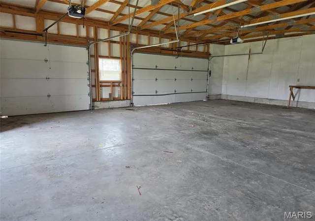 Photo 11 of Sale Pending at 97 Concord Dr, Marshfield, MO 65706 | MLS# MIS26055930 | Listing updated on 2026-09-04