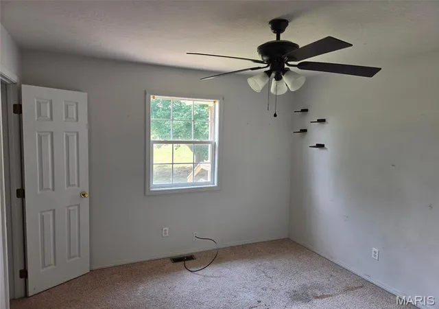 Photo 5 of Sale Pending at 97 Concord Dr, Marshfield, MO 65706 | MLS# MIS26055930 | Listing updated on 2026-09-04