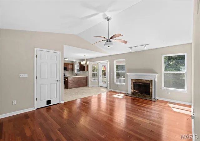 Photo 4 of Single family home for sale at 10 Bridle Spur Ct, Wright City, MO 63390 | MLS# MIS26055938 | Listing updated on 2026-09-06