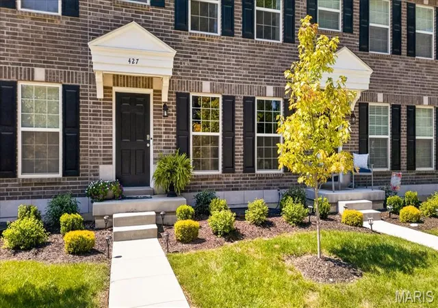 Photo 1 of Condo for sale at 427 Sunset Holw Dr, Wentzville, MO 63385 | MLS# MIS26055941 | Listing updated on 2026-09-13
