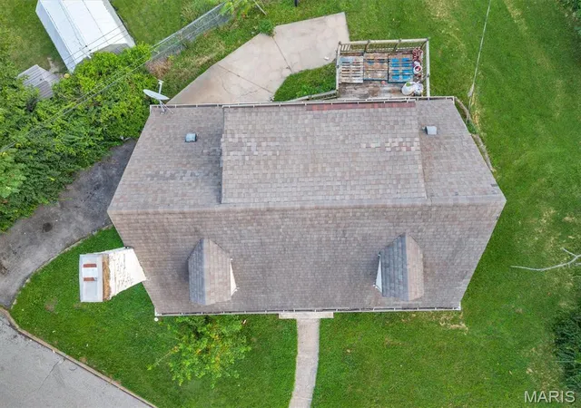 Photo 2 of Single family home for sale at 6710 Kenwood Dr, Saint Louis, MO 63121 | MLS# MIS26055948 | Listing updated on 2026-09-02