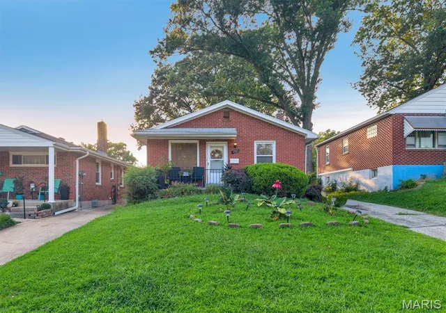 Photo 1 of Single family home for sale at 4707 Begg Blvd, Saint Louis, MO 63121 | MLS# MIS26055953 | Listing updated on 2026-09-05