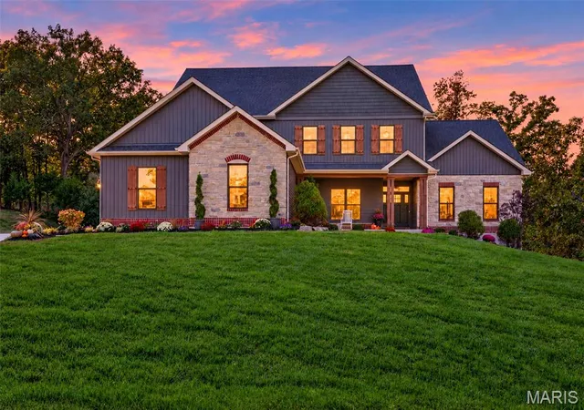 Photo 1 of Single family home for sale at 305 Crescent Oak Ct, Wentzville, MO 63385 | MLS# MIS26055981 | Listing updated on 2026-10-22